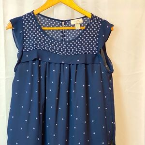 LOFT NAVY BLOUSE WITH WHITE DESIGN. NEVER WORN.